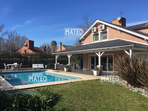 IMPORTANTE PROPIEDAD.  Muy funcional y luminosa. 