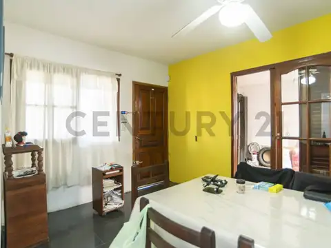 71 esquina 25 1400, Piso 0
