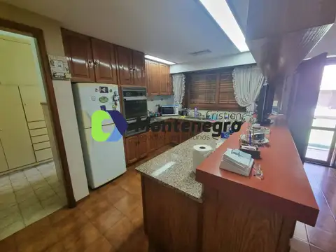 IMPORTANTE CHALET EN VENTA QUILMEZ EZPELETA 5 AMBIENTES