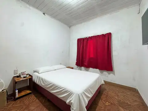CASA EN VENTA 4 AMBIENTES ALEJANDRO KORN