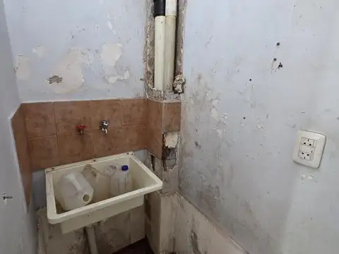 Depto Tipo Casa en Alquiler con 1 cocheras