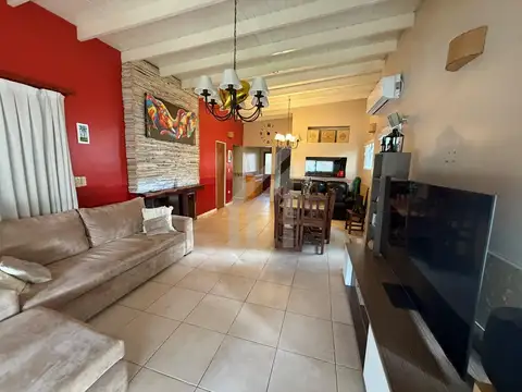 Casa  en Alquiler en La Candelaria, Escobar, G.B.A. Zona Norte