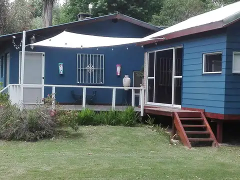 Casa en venta - 2 Dormitorios 2 Baños - 1.330Mts2 - Islas de Tigre