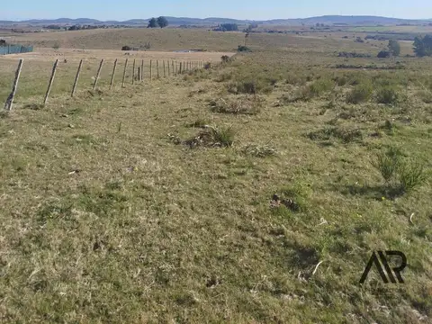 Chacra 28 hect. con casa, y arroyo. Paso Dutra/Maldonado