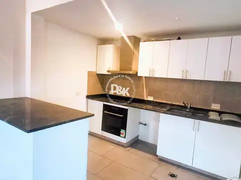 Depto Tipo Casa en Venta de 2 ambientes