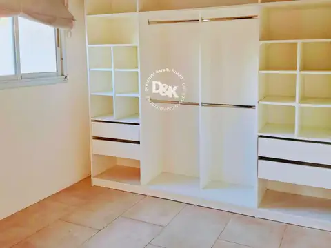 Depto Tipo Casa en Venta al Suroeste