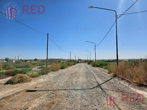 VENDE TERRENO EN LOTEO LAS ACACIAS