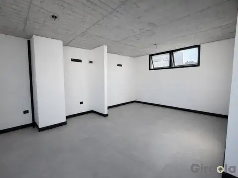 Oficina en Alquiler en Colegiales, USD 1.700