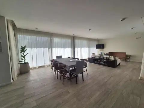 Casa en Venta 1 año