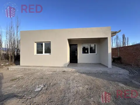 CASA 3 DORMITORIOS PB A ESTRENAR B° CEREZOS II