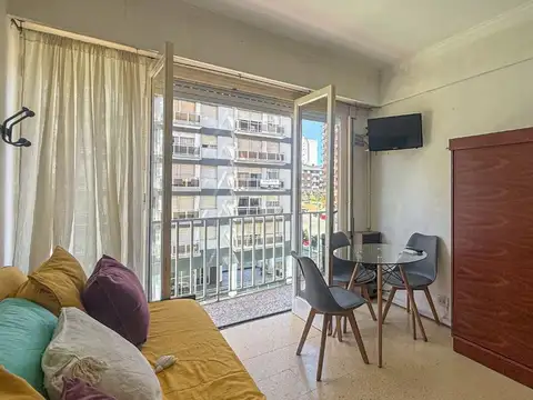 Martín Miguel de Güemes 2100