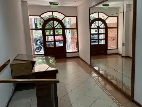 Bolivar 400, Piso 2°