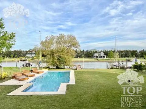 Casa en Venta de 4 dormitorios