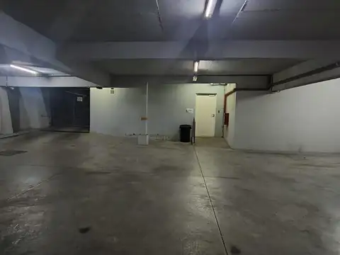 Venta cochera en Boedo