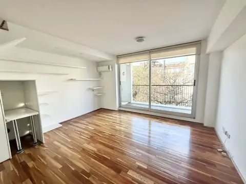 Departamento en Venta en Coghlan, USD 325.000