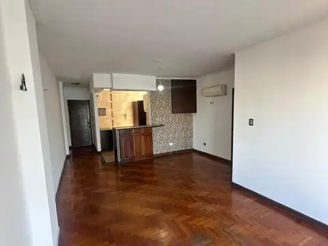 6 E/ 48 Y 49 PLENO CENTRO