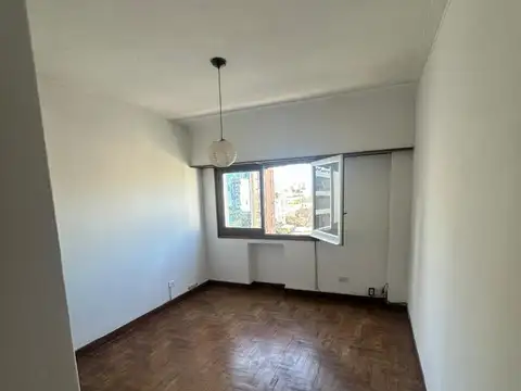 Departamento en Alquiler 50 años