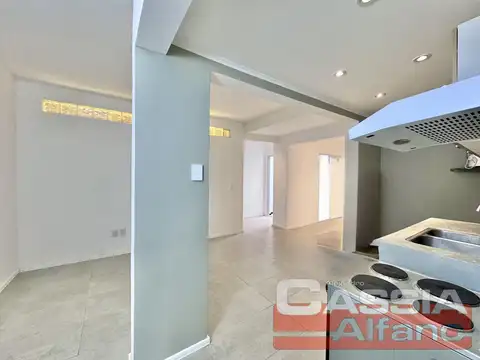 Depto Tipo Casa en Venta en Banfield, USD 60.000
