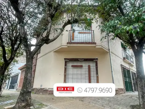 Casa 2 dormitorios Venta - Villa Martelli