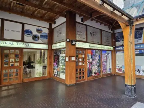 Local en venta en el Centro de Bariloche - Apto gastronomía - Financiado