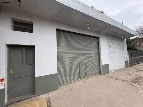 LOCAL EN ALQUILER EN LIBERTAD A MTS DE LA 1003 80M2