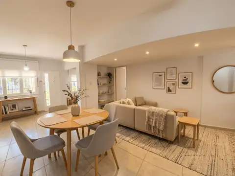 Casa en Venta al Este