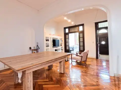 Caballito Casa lote propio 6 ambientes con cochera
