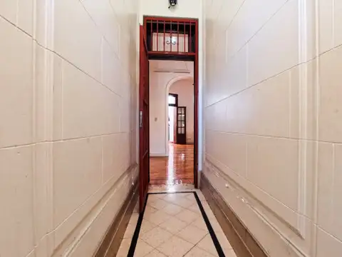 Caballito Casa lote propio 6 ambientes con cochera