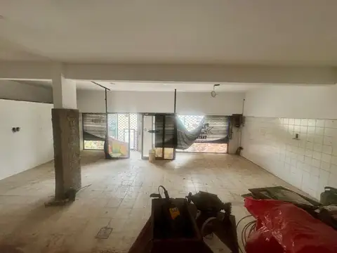 Local en Venta en Temperley, USD 160.000
