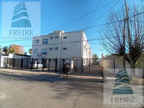 VENTA Departamento 2 ambientes con cochera, Pilar Centro