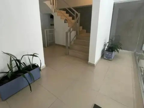 Departamento en Castelar norte.