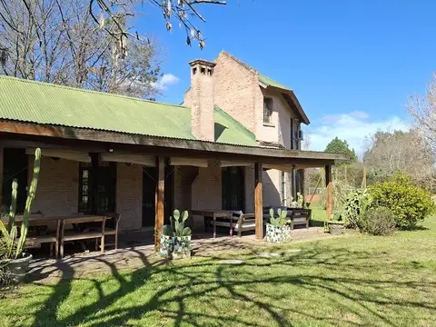 Casa en Alquiler de 5 dormitorios
