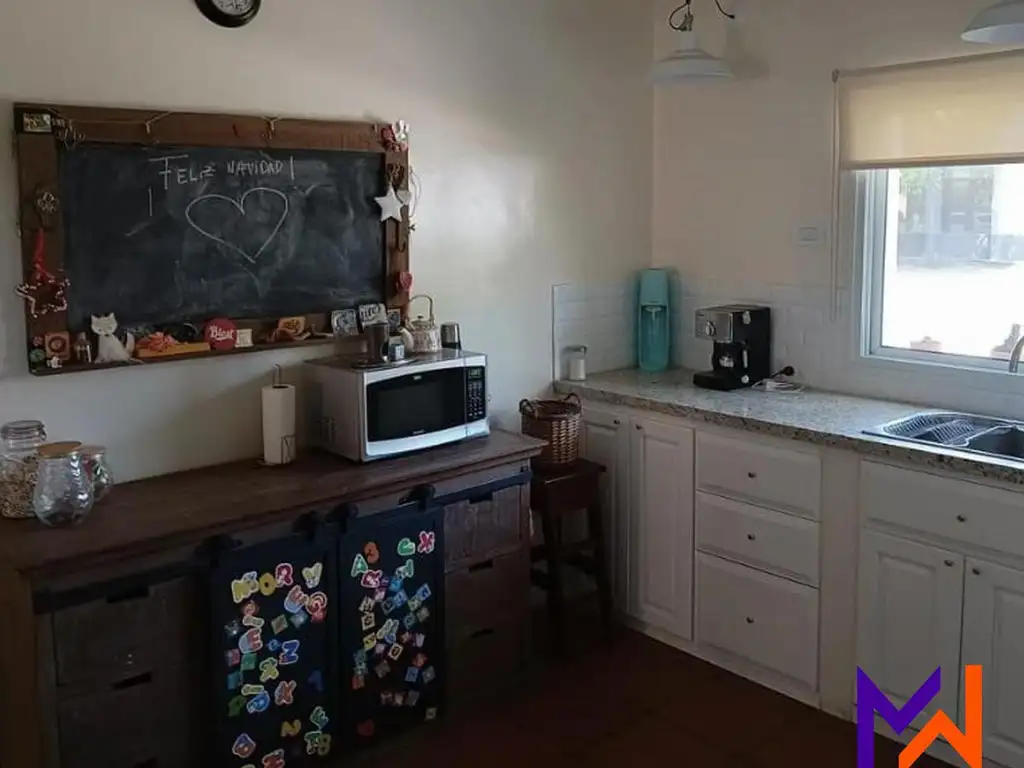 Casa - 3 dormitorios | 20 años | 2 baños | 815  m² Terreno