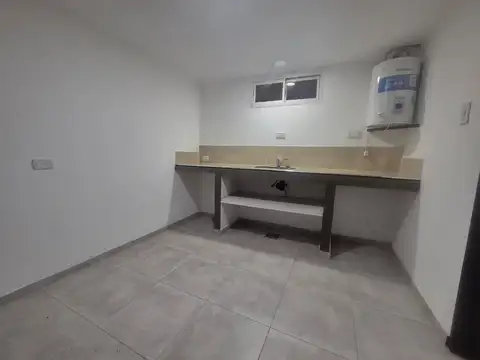 Depto Tipo Casa en Alquiler 1 año