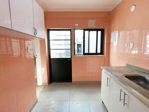 Depto Tipo Casa en Alquiler en Almagro, $ 1.400.000