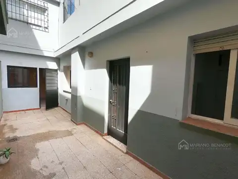 Depto Tipo Casa en Alquiler de 2 dormitorios
