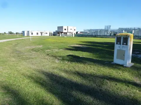 VENTA LOTE 875 M2, CLUB PRADOS DE LA VEGA, ABASTO