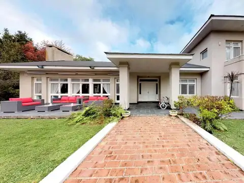 CASA EN VENTA CITY BELL