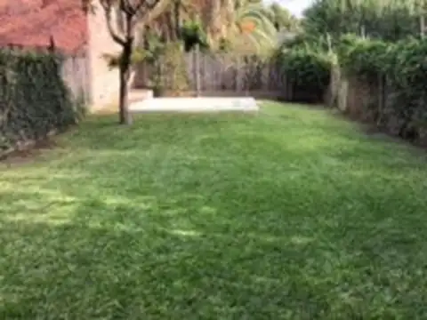 Casa en Alquiler de 2 dormitorios