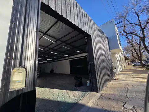 Galpón en Alquiler en La Plata, Partido de La Plata