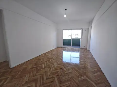 Departamento en Alquiler en Caballito, $ 750.000