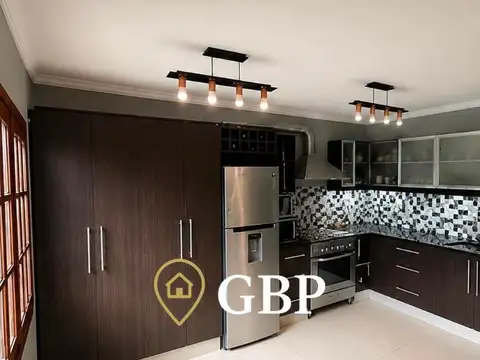 Casa en Alquiler en Guernica, USD 1.600