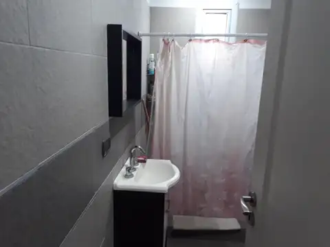 CASA EN VENTA - GONNET