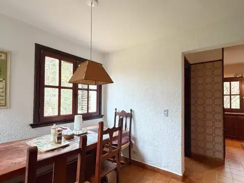 Casa 4 ambientes con 3 baños