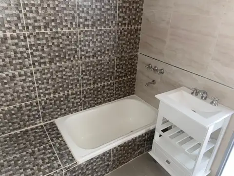 Departamento en Venta en Lomas de Zamora, USD 75.000