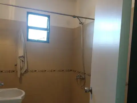 Depto Tipo Casa en Venta en Villa Adelina, USD 78.000