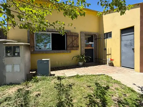 Local en alquiler Ideal para despensa - La Lomada, Capilla del Señor