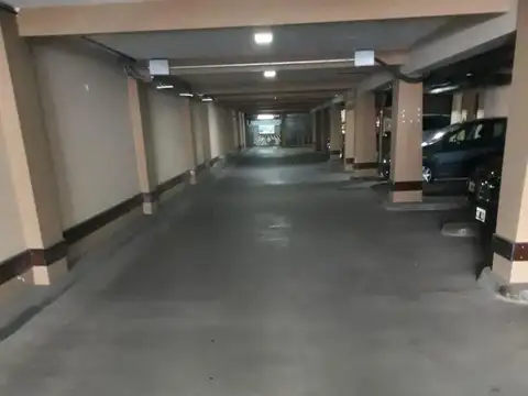 COCHERA EN ALQUILER EN LA PLATA
