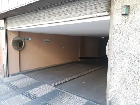 COCHERA EN ALQUILER EN LA PLATA