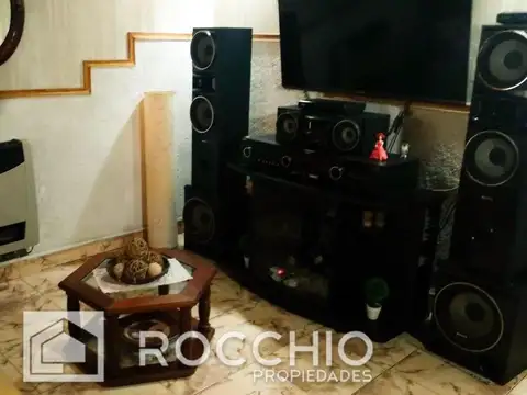 Casa en Venta con 1 cochera